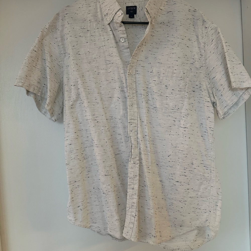 J. Crew Men’s short sleeve collared shirt